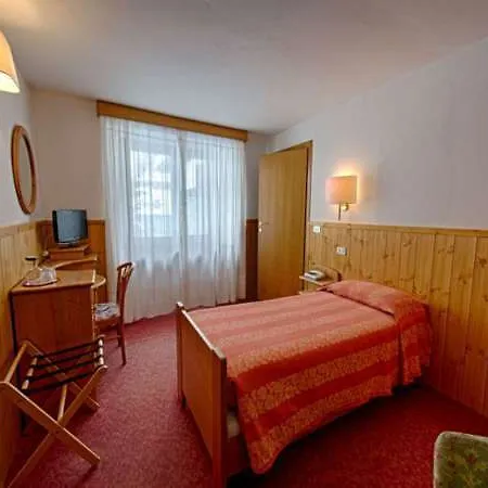 Edelweiss كورمايور