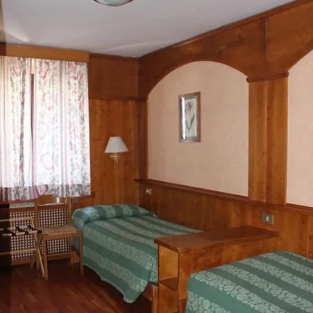 فندق Edelweiss كورمايور