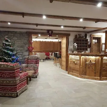 Edelweiss 2* クールマイユール