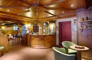 Hotel Edelweiss 2*